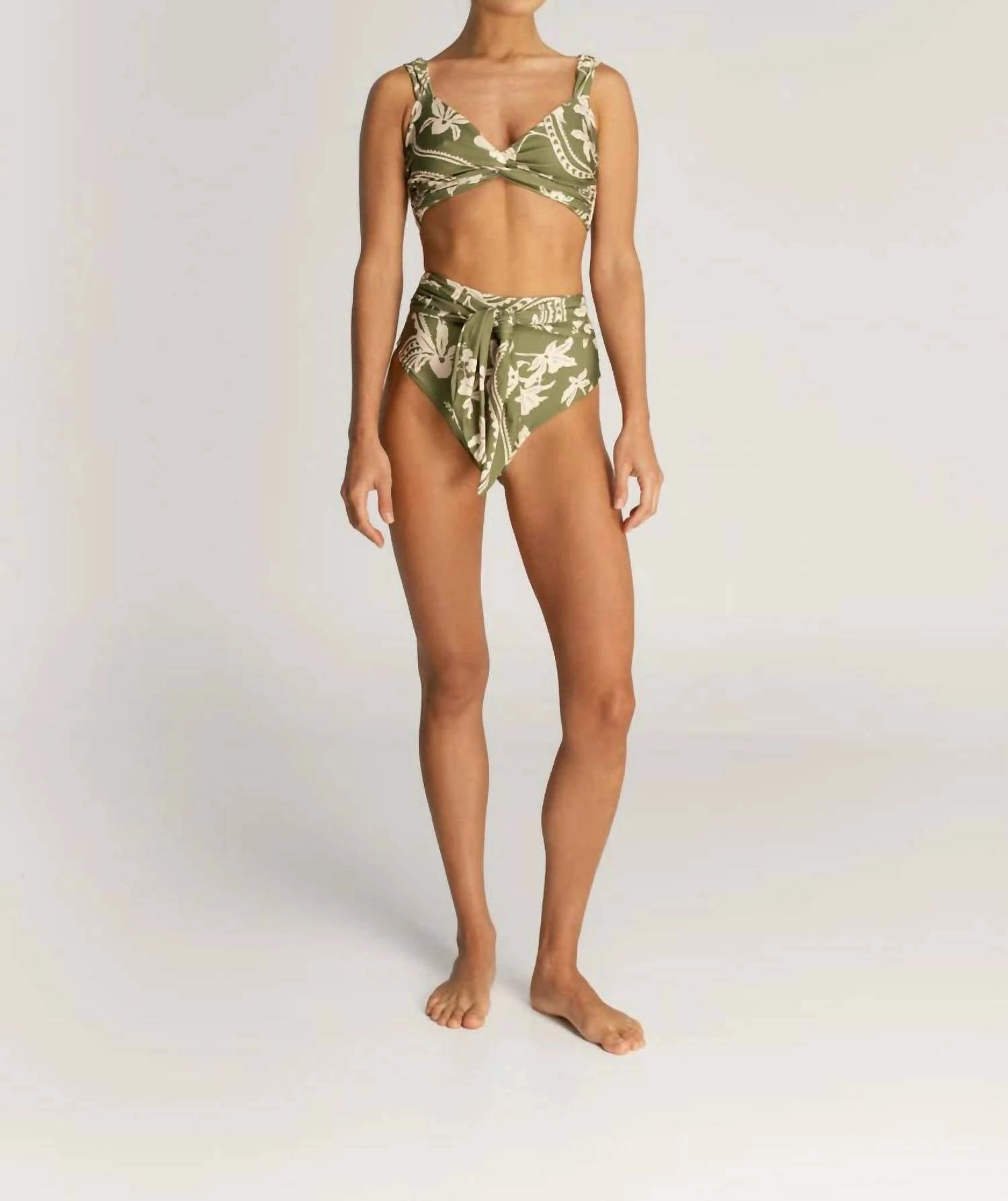 Clara Bikini Top In Emerald