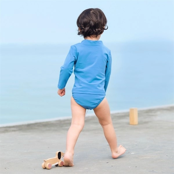 Petit Crabe Cornflower Casey Vita Turtleneck