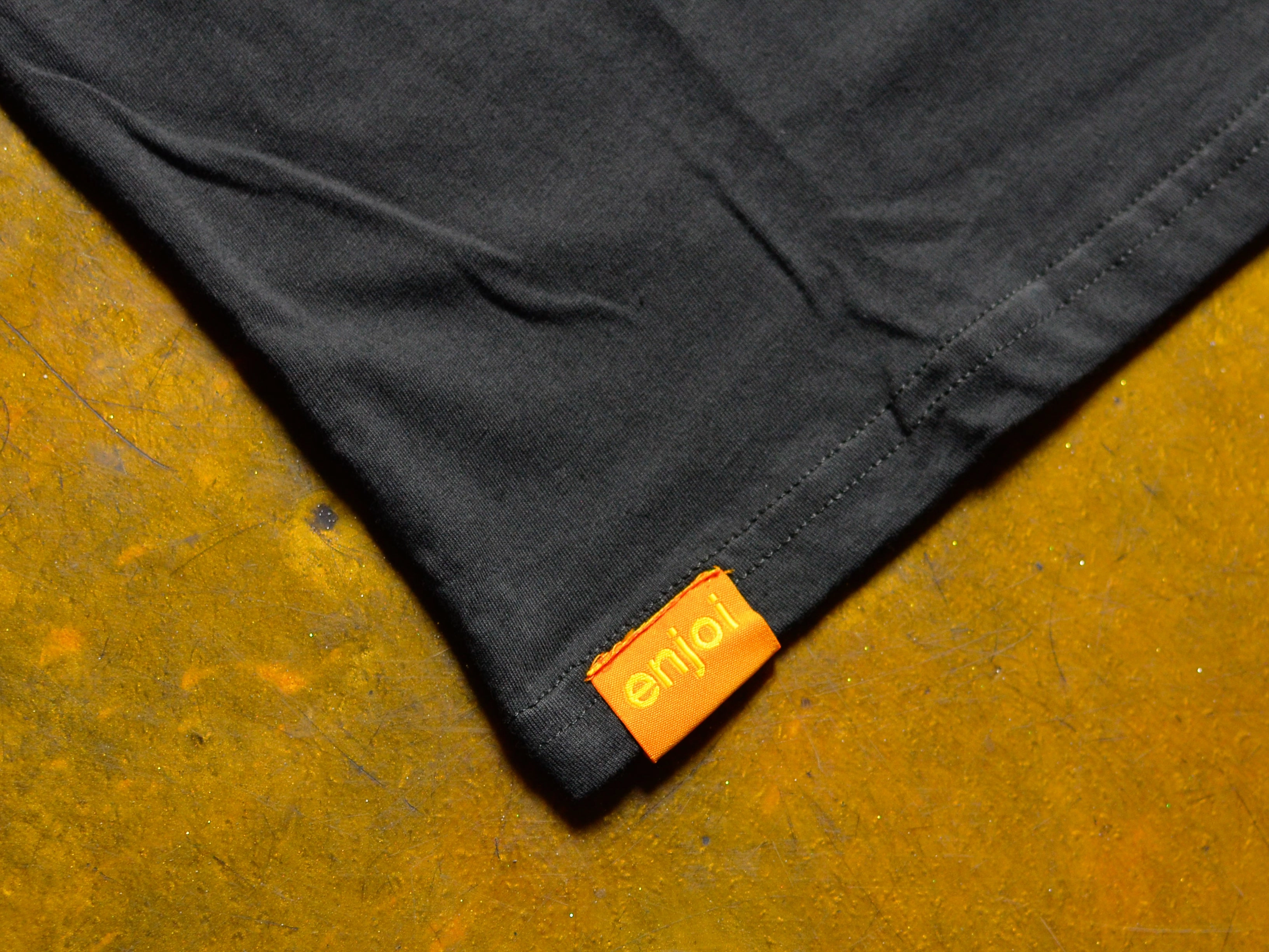 The Rock T-Shirt - Vintage Black