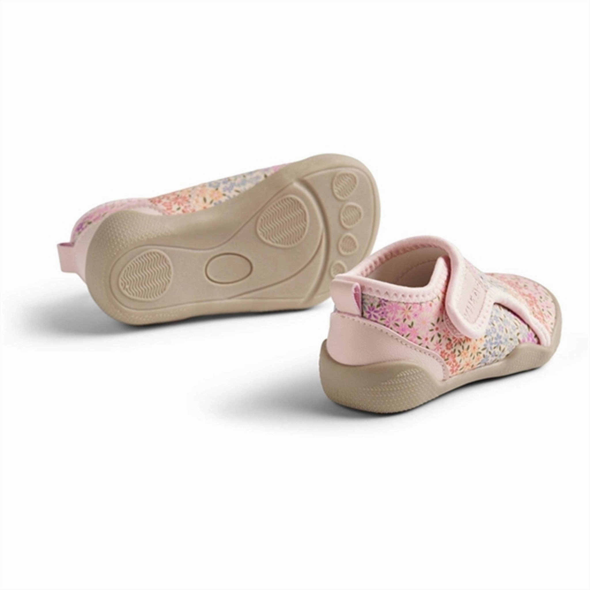 Wheat Beach Shoe Shawn Rainbow Flowers