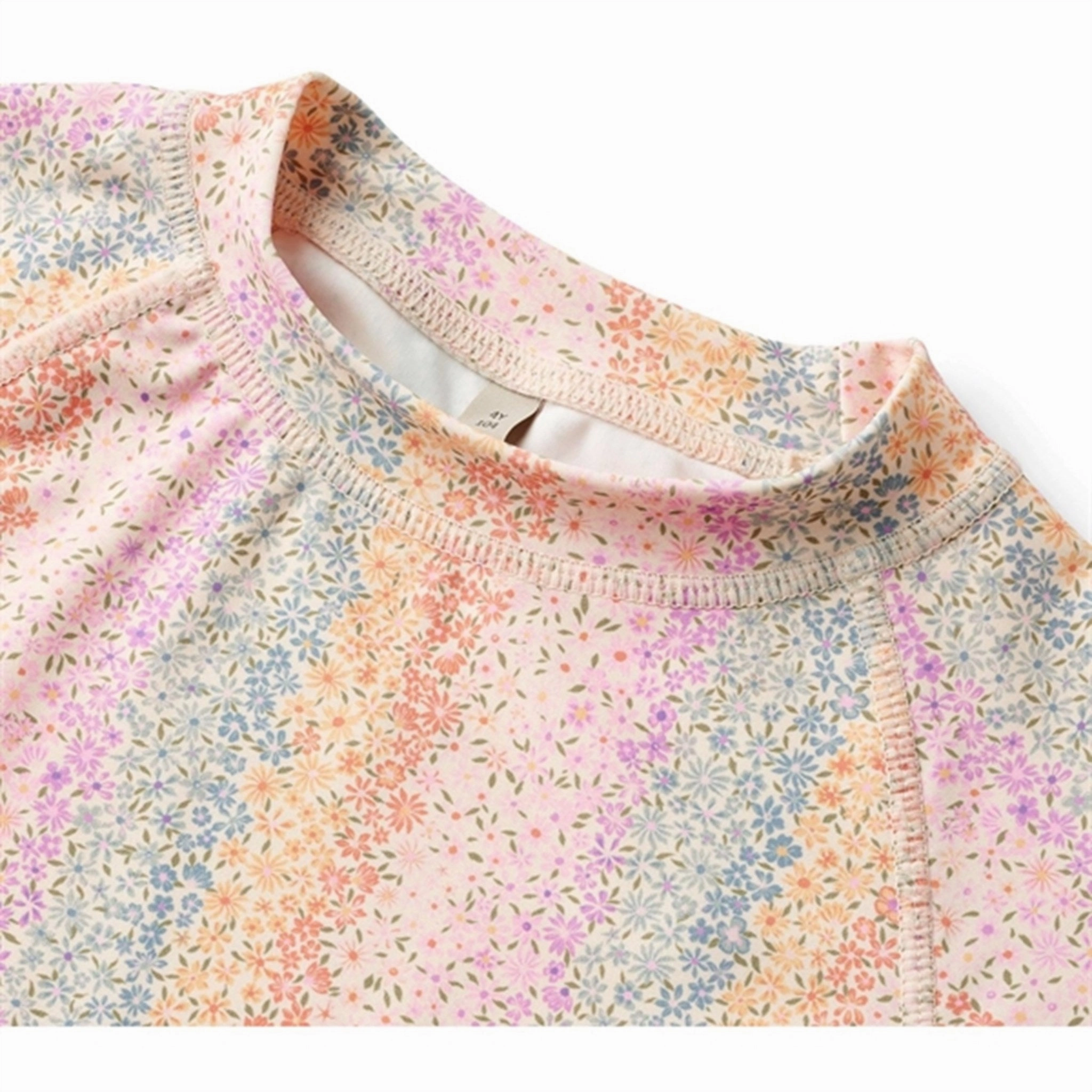 Wheat Rainbow Flowers Bade T-shirt Jackie