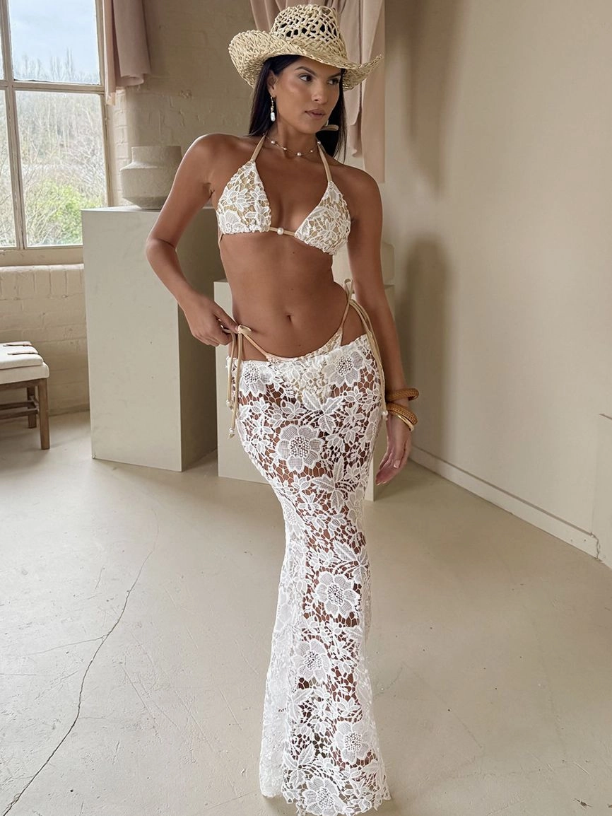 ZASUWA Female Sexy Lace Flowers 3-pieces Bikini Set